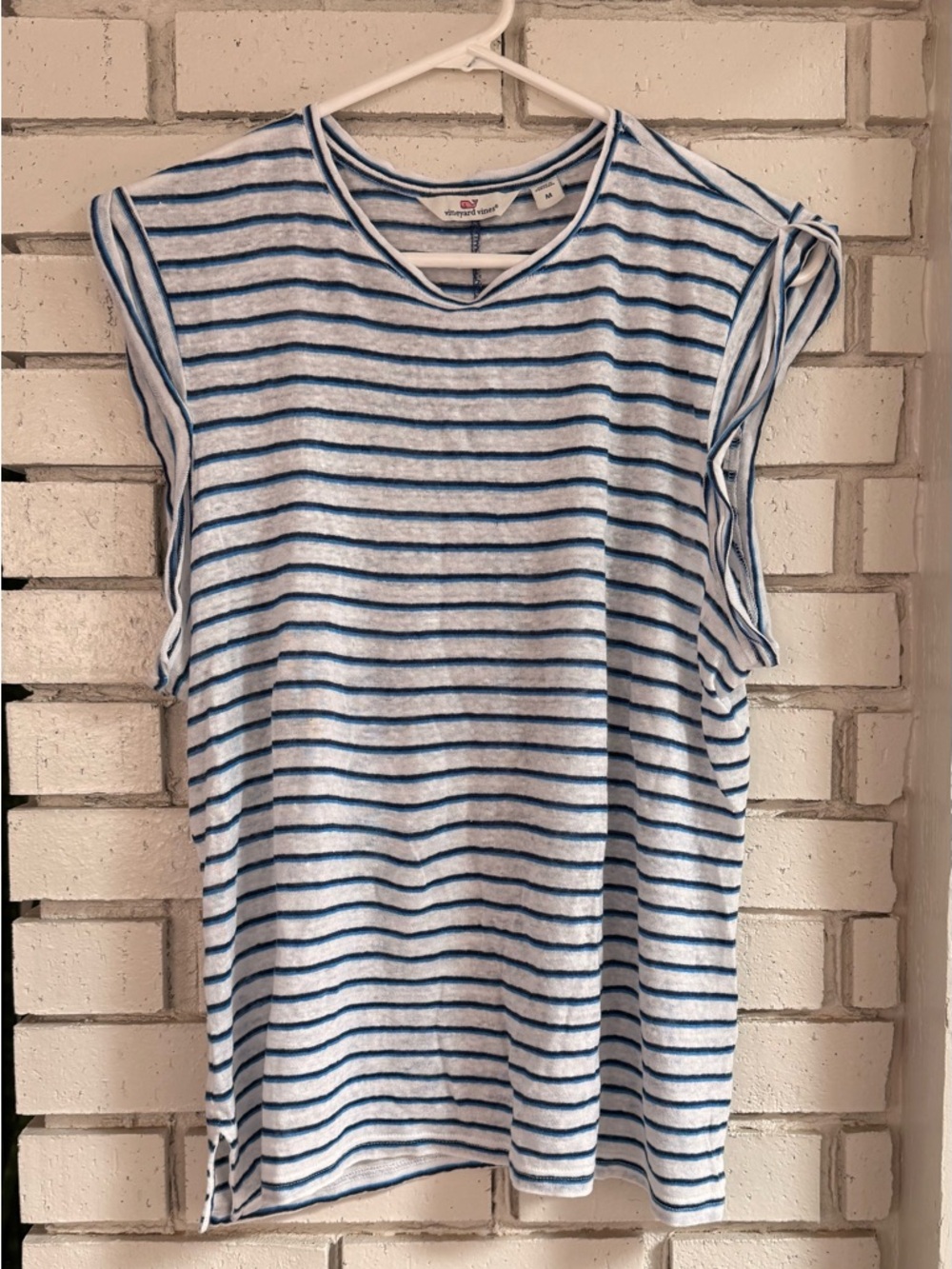 Vineyard Vines Linen Striped Top Blue White Short Sleeve Lightweight Relaxed Fit - Picture 1 of 7